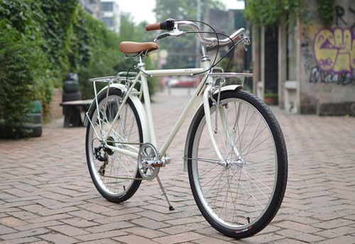 自行車(chē)不倒之謎 科學(xué)家的百年探索